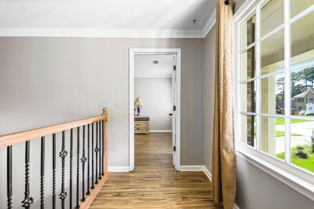 Lovely 5Bed, 3-Fullbath ! 5Min To Free Way I-85 Лоренсвилл Экстерьер фото