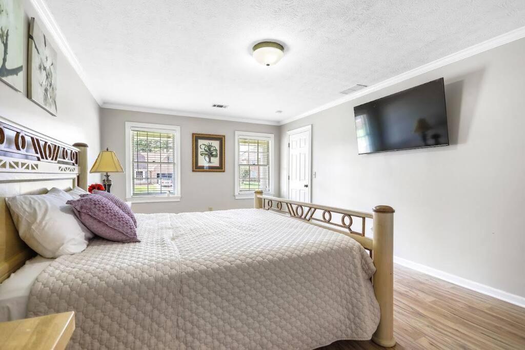 Lovely 5Bed, 3-Fullbath ! 5Min To Free Way I-85 Лоренсвилл Экстерьер фото
