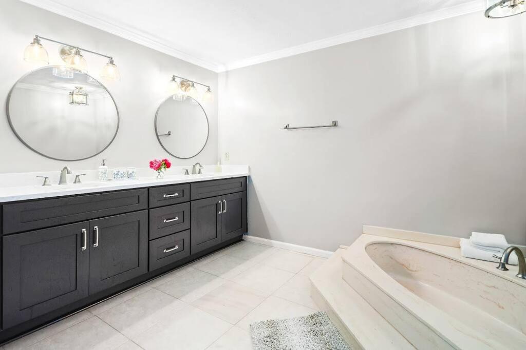 Lovely 5Bed, 3-Fullbath ! 5Min To Free Way I-85 Лоренсвилл Экстерьер фото